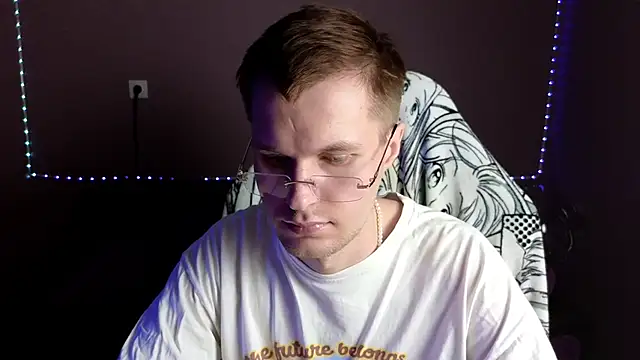 Leonnextdoor online show from 01/02/25, 09:54