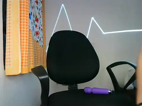 roseofvenom online show from 02/23/25, 06:12