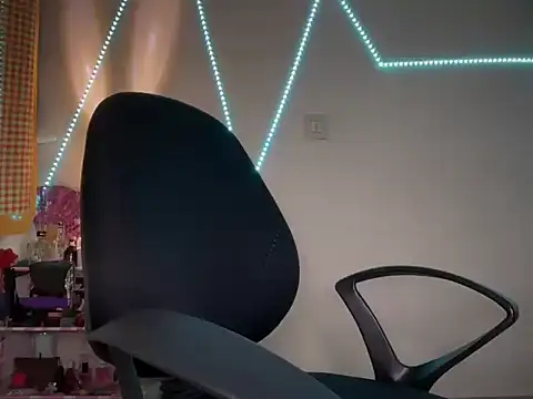 roseofvenom online show from 03/08/25, 08:57