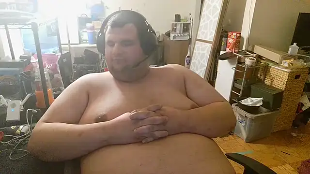 Hackensackneil online show from 01/05/25, 12:42