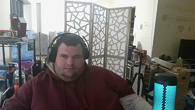 Hackensackneil online show from 01/06/25, 01:41