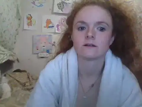 Snapshot of Rae_Jeannie chatting on 01/17/25, 06:23 Rae Jeannie online show from 01/17/25, 06:23