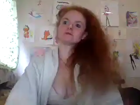 Snapshot of Rae_Jeannie chatting on 01/25/25, 12:26 Rae Jeannie online show from 01/25/25, 12:26