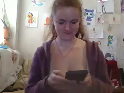 Snapshot of Rae_Jeannie chatting on 03/22/25, 02:25 Rae Jeannie online show from 03/22/25, 02:25