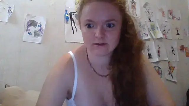 Snapshot of Rae_Jeannie chatting on 10/04/25, 12:25 Rae Jeannie online show from 10/04/25, 12:25