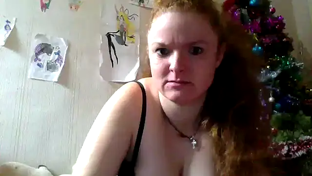 Snapshot of Rae_Jeannie chatting on 12/22/25, 07:49 Rae Jeannie online show from 12/22/25, 07:49