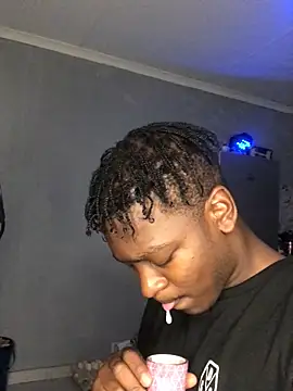 Redfucks333 online show from 04/12/26, 07:41