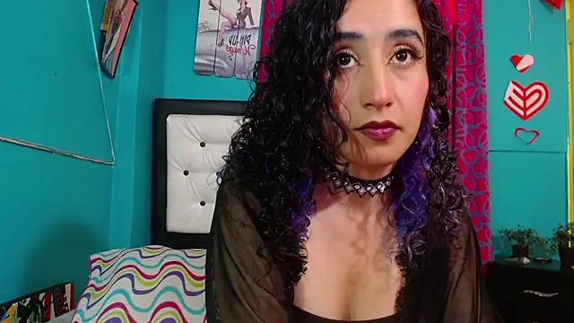 valerie mase online show from 09/20/25, 07:37