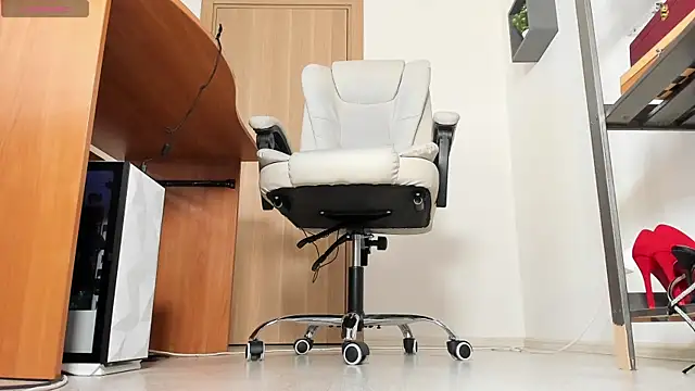 worship vika online show from 09/30/25, 02:33