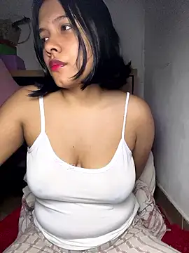 Ninabrunette18 online show from 01/19/26, 09:24