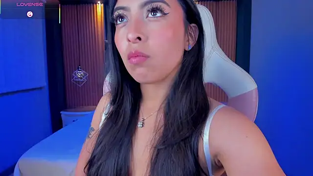 Snapshot of Camila_dupont chatting on 09/20/25, 03:51 Camila dupont online show from 09/20/25, 03:51