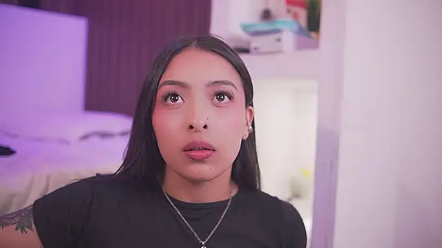 Camila dupont online show from 06/17/26, 07:48