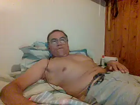 Snapshot of santiagon2015 chatting on 02/05/25, 01:26 santiagon2015 online show from 02/05/25, 01:26