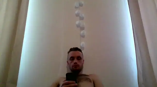 tomasek28 online show from 12/27/24, 11:06