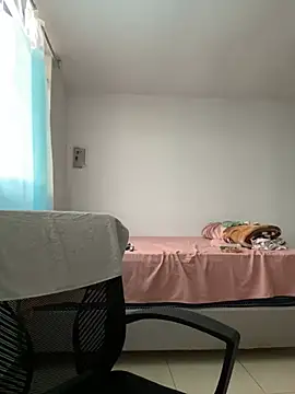 lunagonzales lima 2007 online show from 02/13/25, 11:26