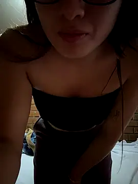 lunagonzales lima 2007 online show from 09/27/25, 02:16