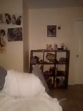 k1oudE online show from 12/03/25, 09:29