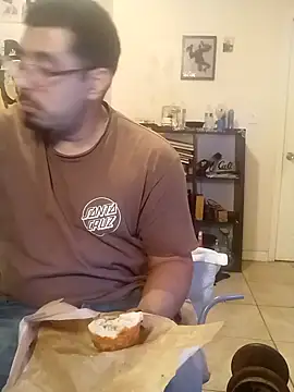 k1oudE online show from 12/19/25, 11:45