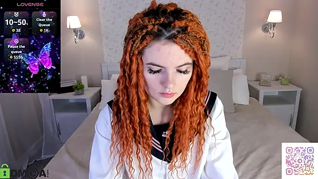 Snapshot of CharlotteMitchell chatting on 09/24/25, 01:09 CharlotteMitchell online show from 09/24/25, 01:09