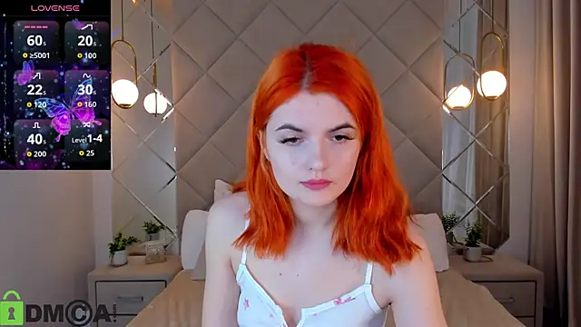 Snapshot of CharlotteMitchell chatting on 10/18/25, 12:02 CharlotteMitchell online show from 10/18/25, 12:02