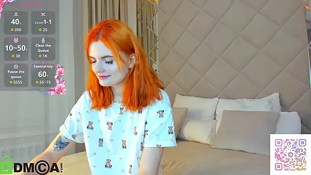 CharlotteMitchell online show from 10/22/25, 12:11