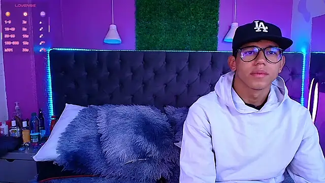 RyanPricee online show from 02/06/26, 04:17