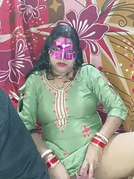 Snapshot of Hot_muskaan chatting on 01/15/25, 11:00 Hot muskaan online show from 01/15/25, 11:00
