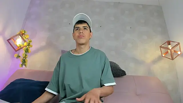 Angel Khouri online show from 03/07/25, 03:40