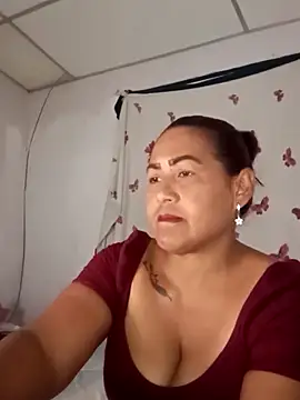 Snapshot of Abigail_BigTits chatting on 01/23/25, 01:41 Abigail BigTits online show from 01/23/25, 01:41