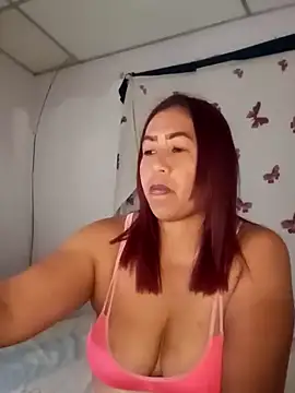 Snapshot of Abigail_BigTits chatting on 01/26/25, 02:45 Abigail BigTits online show from 01/26/25, 02:45