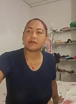 Snapshot of Abigail_BigTits chatting on 09/26/25, 03:10 Abigail BigTits online show from 09/26/25, 03:10