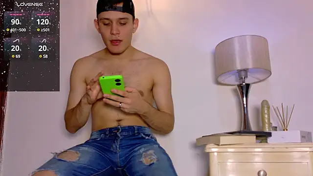 Snapshot of 1Tommy9 chatting on 03/14/25, 10:05 1Tommy9 online show from 03/14/25, 10:05