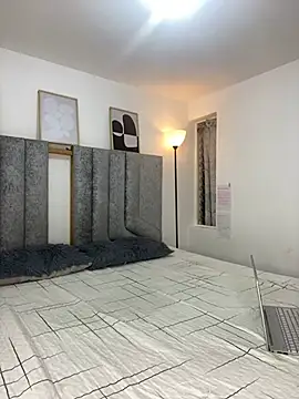 womantall99 online show from 12/31/24, 02:25