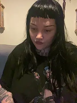 Gothicsiren online show from 01/06/25, 05:19