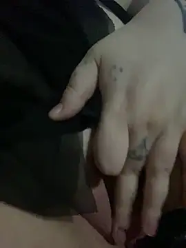 Gothicsiren online show from 01/20/25, 04:10