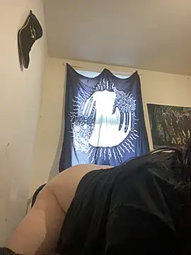 Gothicsiren online show from 02/25/25, 02:11