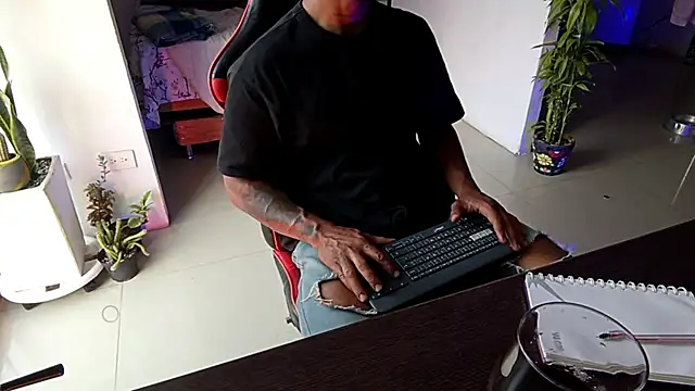 Adam Valenciia online show from 02/08/26, 10:57