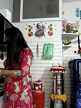 Best-Couple online show from 03/23/26, 02:37