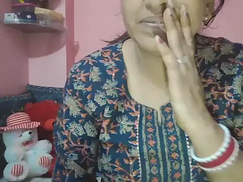 Hot-shanvi online show from 10/18/25, 01:41