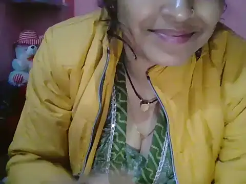 Hot-shanvi online show from 01/14/26, 08:20