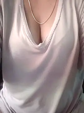 Snapshot of muskan-Sharma chatting on 09/12/25, 04:23 muskan-Sharma online show from 09/12/25, 04:23