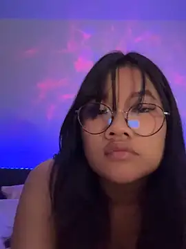 AcidBubbleRain online show from 02/14/25, 12:09