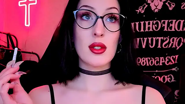 Miss Alice   online show from 05/02/26, 01:05