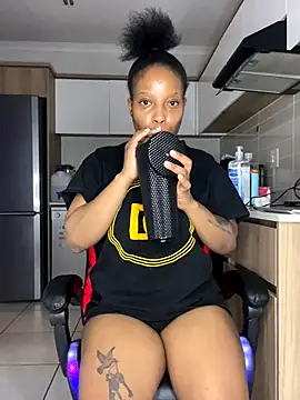 Thando04 online show from 09/09/25, 12:54