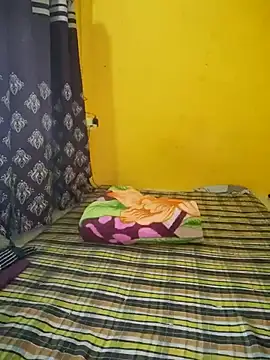 lovelygirl4567 online show from 02/18/25, 04:04