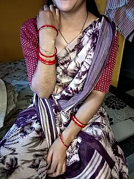 lovelygirl4567 online show from 10/07/25, 05:15