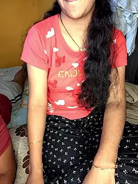 lovelygirl4567 online show from 10/11/25, 08:57