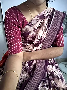 lovelygirl4567 online show from 10/30/25, 06:59