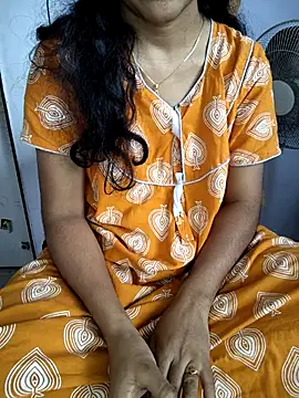 lovelygirl4567 online show from 11/08/25, 06:02