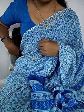 lovelygirl4567 online show from 03/05/26, 05:03